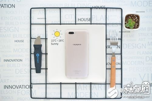 2999元！OPPO R11拆解：居然具備生活防水？(組圖)